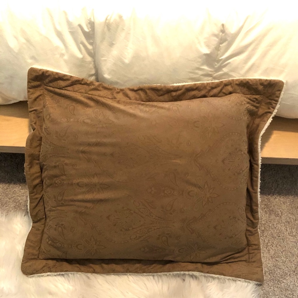 ♦️ faux suede pillow sham